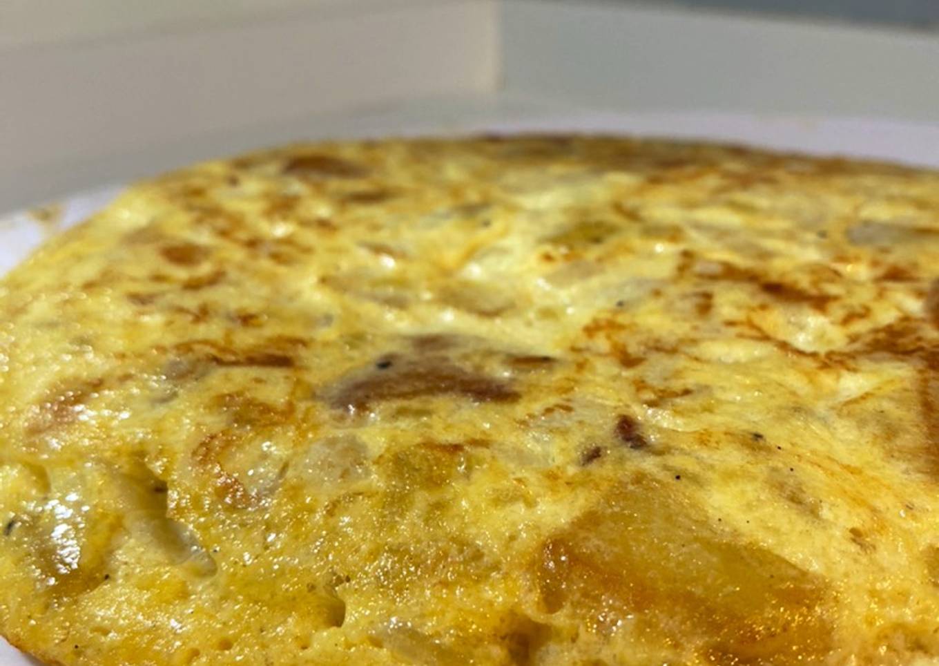 Tortilla de patata con cebolla