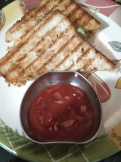 वेज मेयोनेज़ सैंडविच (veg mayonnaise sandwich recipe in hindi) रेसिपी मुख्य फोटो