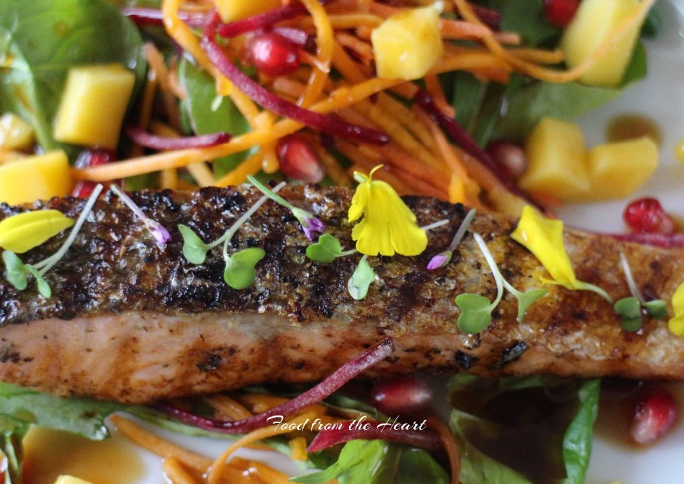 Grilled Salmon with Mango and Pomegranate