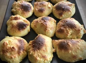 Foto principal de Pão de queijo mineiro —Panecillos de queso—