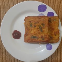 A picture of Besan bread toast.