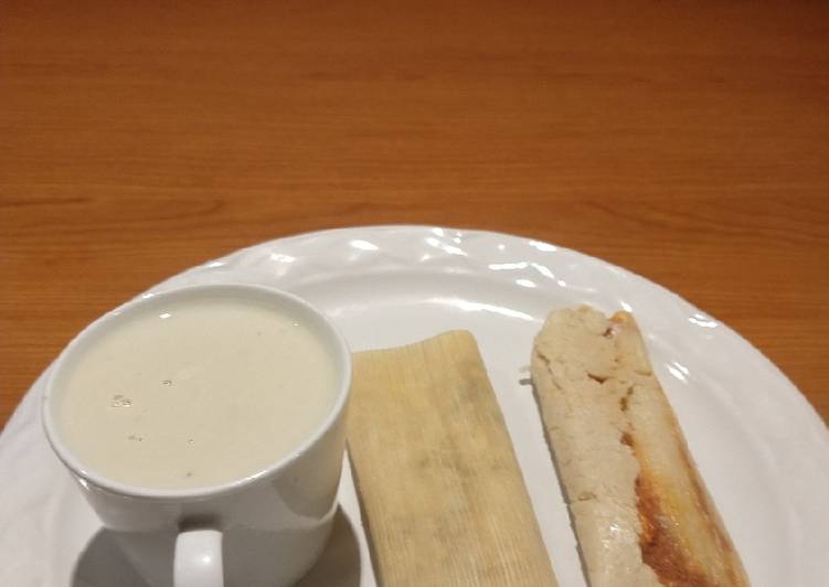 Tamales rojos y verdes