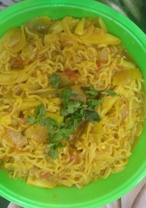A picture of Masala maggi.