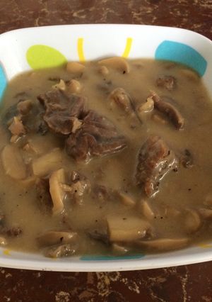 A picture of Beef with Mushroom.