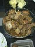 Costilla acebollada a la olla
