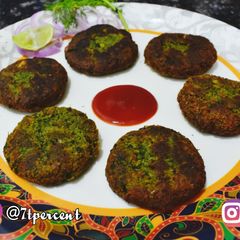 A picture of Palak Choley Tikki.