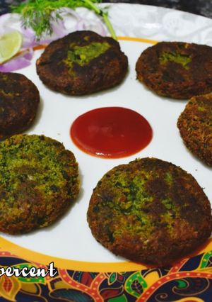 A picture of Palak Choley Tikki.