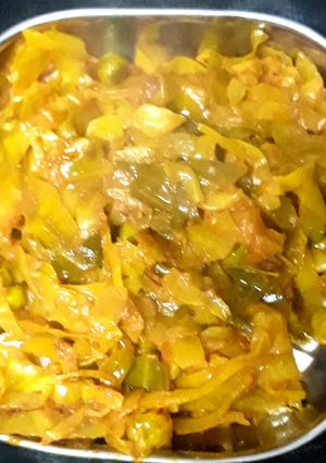 A picture of Peas with Cabbage.