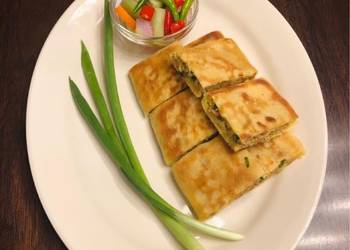 Easiest Way to Cook Appetizing Easy Homemade Savory Folded Pancake with Ground Turkey and Eggs Filling Martabak Telur
