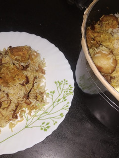 চিকেন বিরিয়ানি (Chicken Biriyani recipe in Bengali) রেসিপির প্রধান ছবি