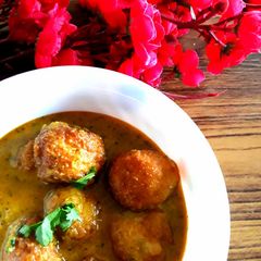 Paneer koftas A picture of Paneer koftas.