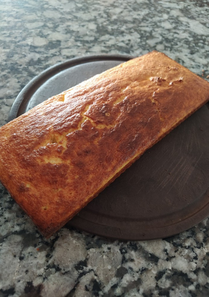 Una foto de Budín de coco y limón sin harina