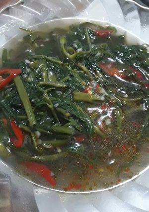 Foto resep Kangkung Bawang Putih Sederhana