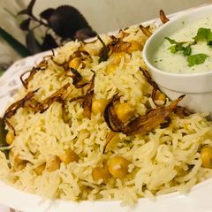 A picture of Chickpea Pulao.