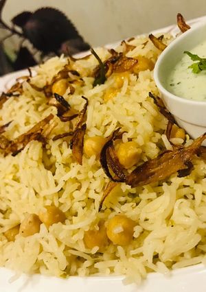 A picture of Chickpea Pulao.