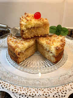 Una foto de Pastel de manzana con crumble de coco