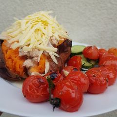 A picture of Jacket Sweet Potato and Tuna.
