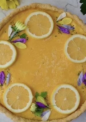A picture of Lemon Tart.