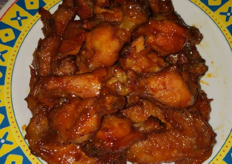 10 Resep: Honey Spicy Chicken Wings Anti Ribet!