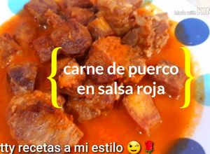 Una foto de Carne de puerco en salsa roja