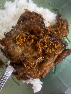 Foto resep Gepuk dengan serundeng
