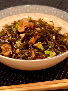 【控醣便當菜】蒜炒香菇海帶 的食譜成品照片