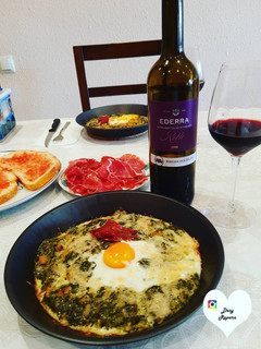 Una foto de Huevos a la Florentina