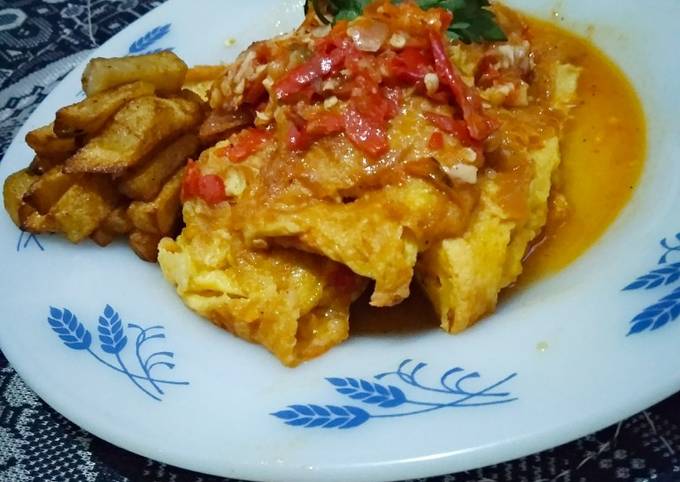 Resep Telor Geprek Kuah Cabe Oleh Arista Kpls Cookpad