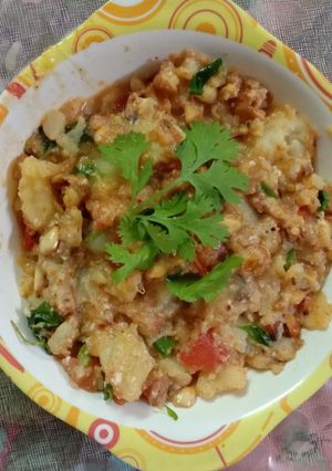 दही आलू चाट (dahi aloo chaat recipe in Hindi) रेसिपी मुख्य फोटो