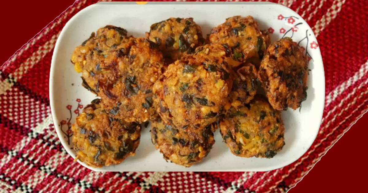 Multigrain fritters (vada) with fenugreek (methi) and drumstick leaves