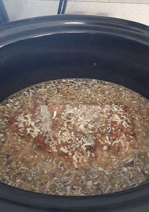 A picture of Crock Pot Roast.