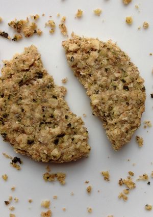A picture of Crispy kale oatcakes - makes approx 8 medium.