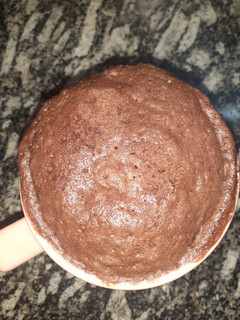 Una foto de Torta en taza de chocolate súper fácil