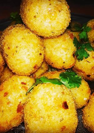 A picture of Potato Nuggets.