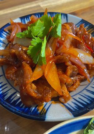 Hình của món Thịt heo sốt chua ngọt.