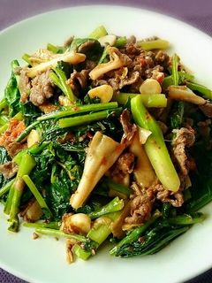 芥蘭炒牛肉 的食譜成品照片