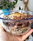 Granola al miglio e cioccolato