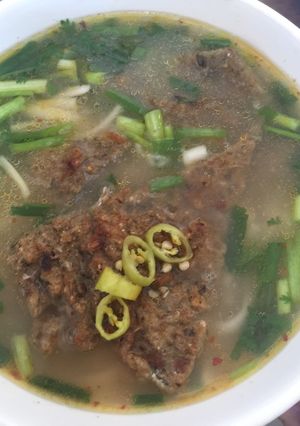 Hình của món Bánh canh nhái chiên.