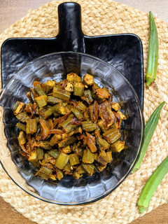 प्याज वाली भिडी़ (Pyaz wali bhindi recipe in hindi) रेसिपी मुख्य फोटो