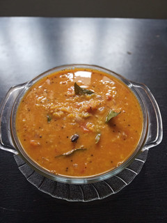 டொமட்டோ தால் (Tomato Dhal Recipe in Tamil) செய்முறை முக்கிய புகைப்படம்