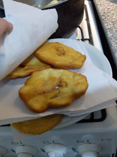 Una foto de Tortas fritas fáciles 😋