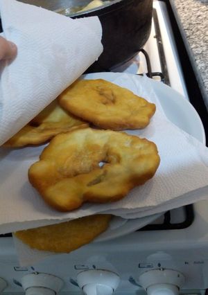 Una foto de Tortas fritas fáciles 😋