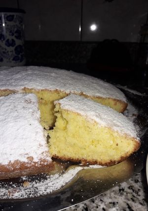 Una foto de Brownie de Coco, naranja y limón