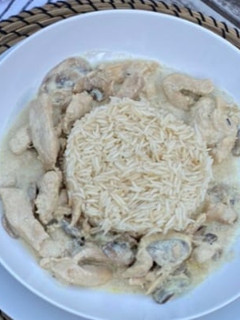 Foto de Strogonoff de Frango e Cogumelos