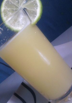 A picture of Lemonade.