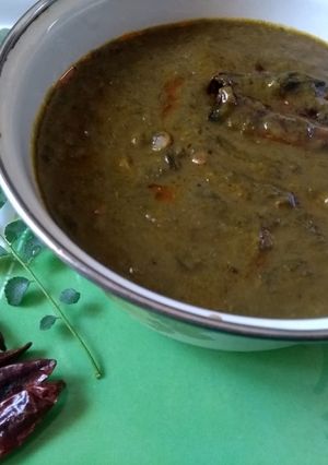 A picture of Colacasia & green sorrel curry (alu chi bhaji).