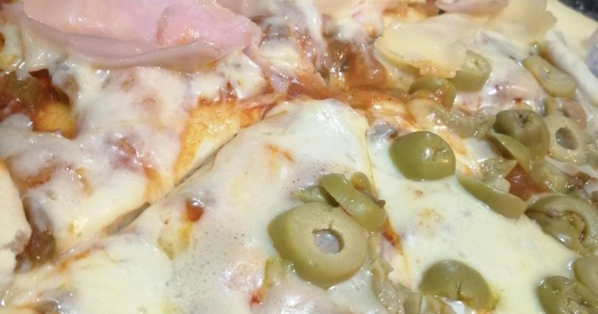 Pizza casera fácil Receta de Ninna De Guerra- Cookpad