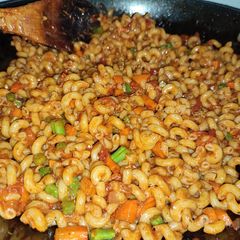 A picture of Red Macaroni.