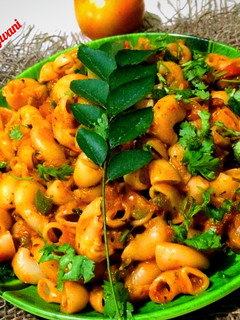 રેડ સોસ મેક્રોની પાસ્તા (Red Sauce Macaroni Pasta Recipe In Gujarati) રેસીપી મુખ્ય ફોટો