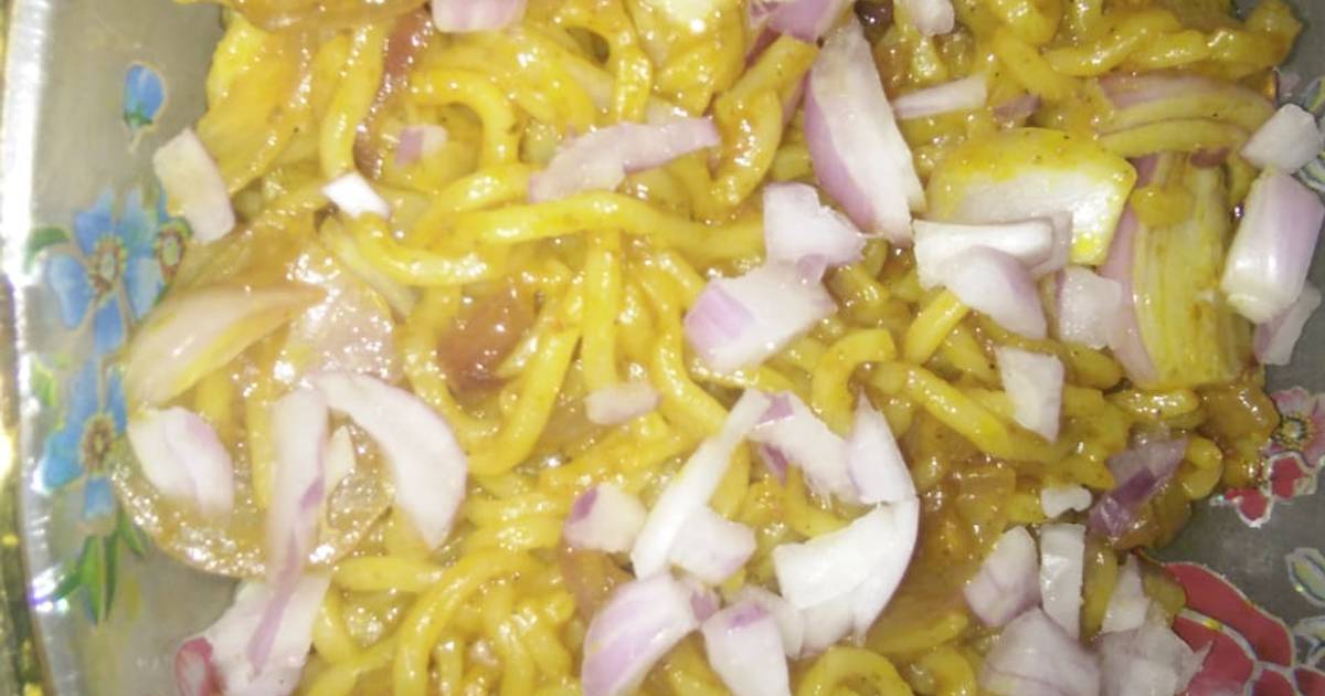 Onion maggi Recipe by Reena Cookpad